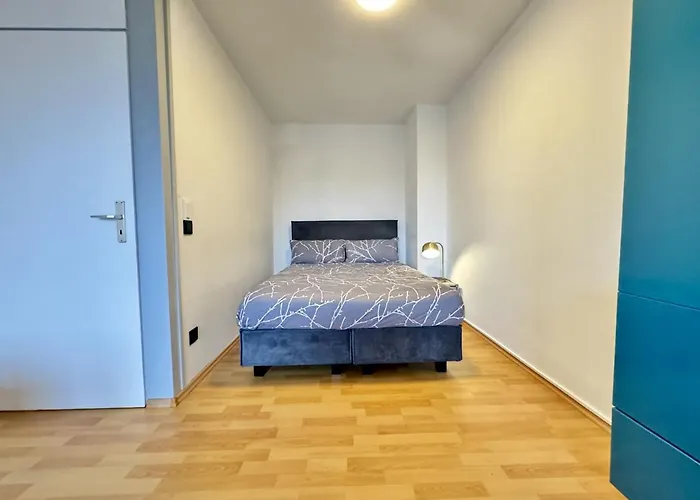 Ama Executive 2 Apartment