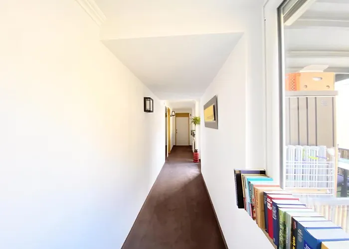 Ama Executive 2 Apartment *